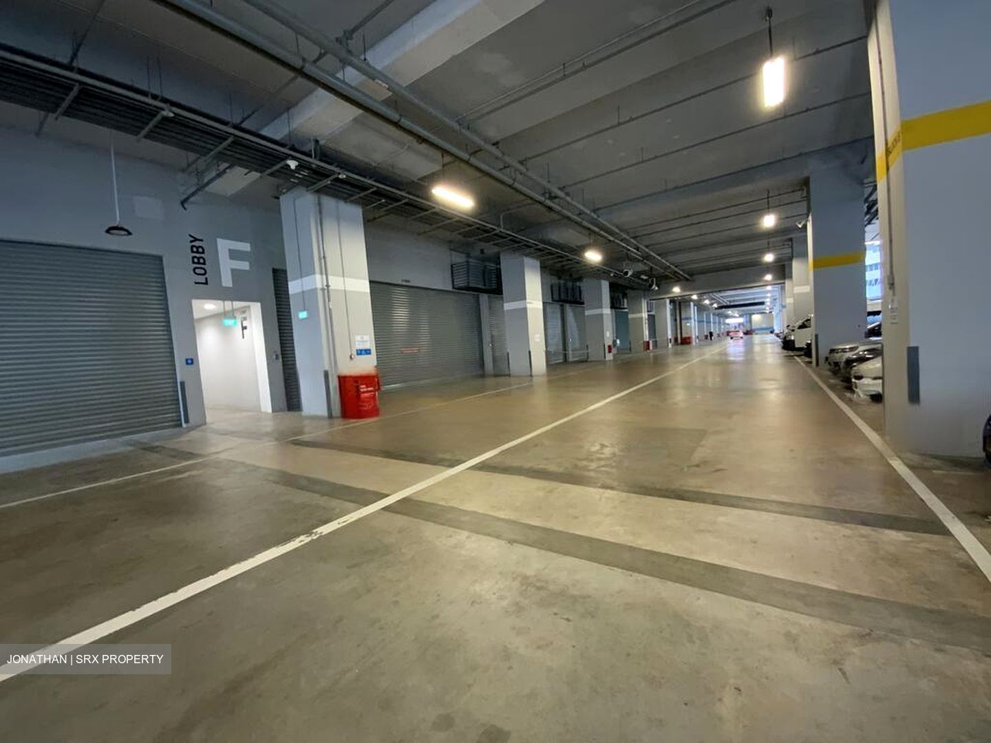 Carros Centre (D25), Factory #460714781